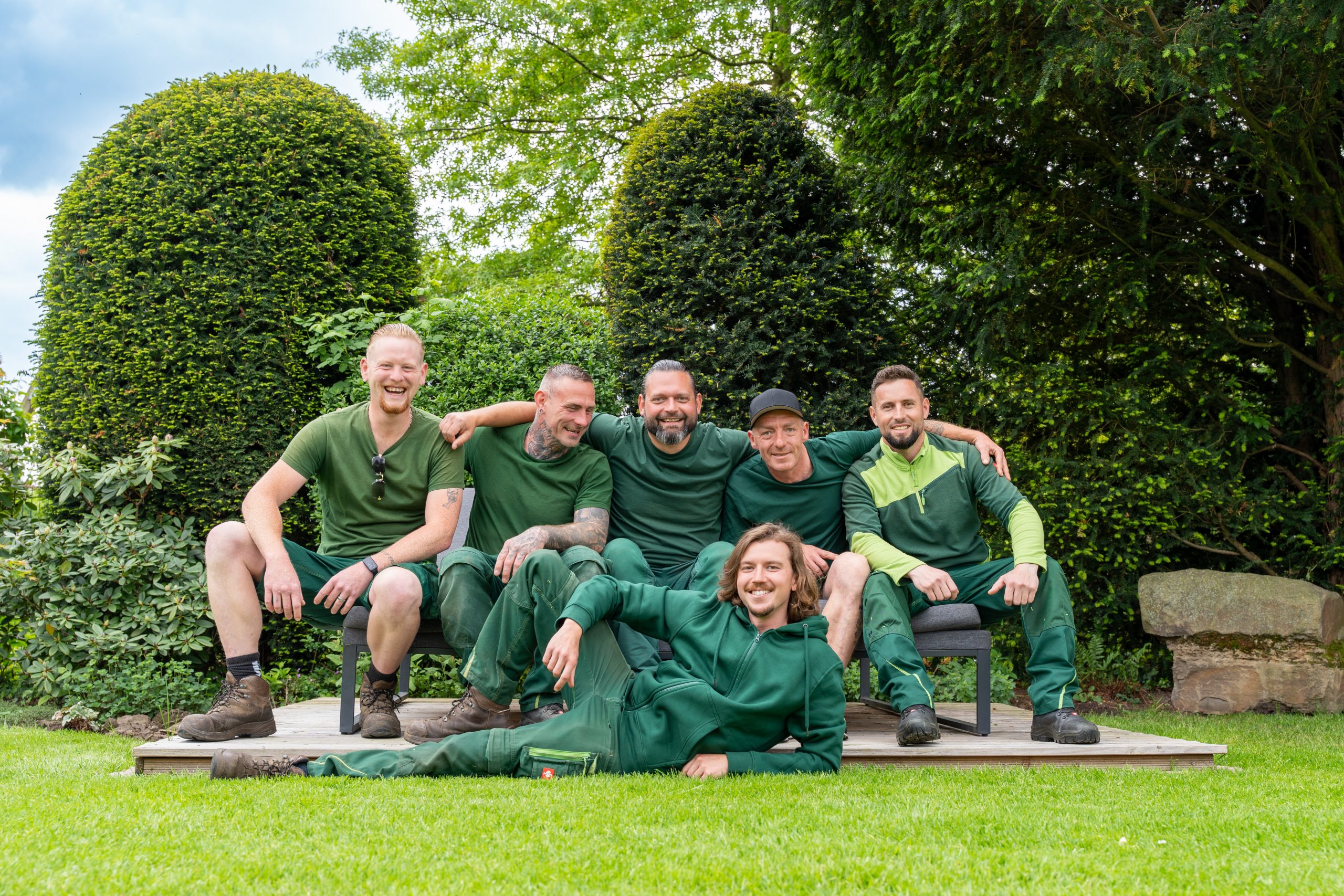 Duesseldorf Landschaftsgartenbau Gartenpflege Team Gaertner Hilden Langenfeld Solingen NRW Gartenbau